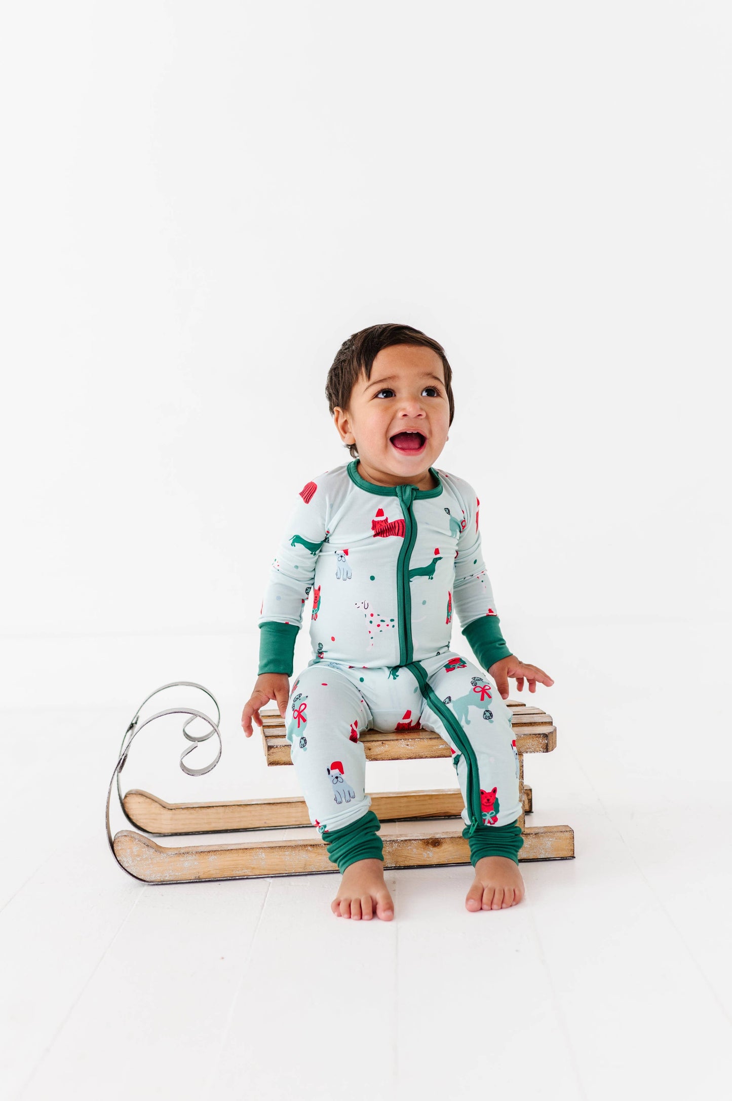 Deck the Howls Convertible Footies